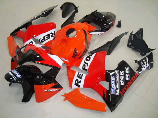 Best 2005-2006 Repsol Honda CBR600RR Motorbike Fairing Kits Best 2005-2006 Repsol Honda CBR600RR Motorbike Fairing Kits